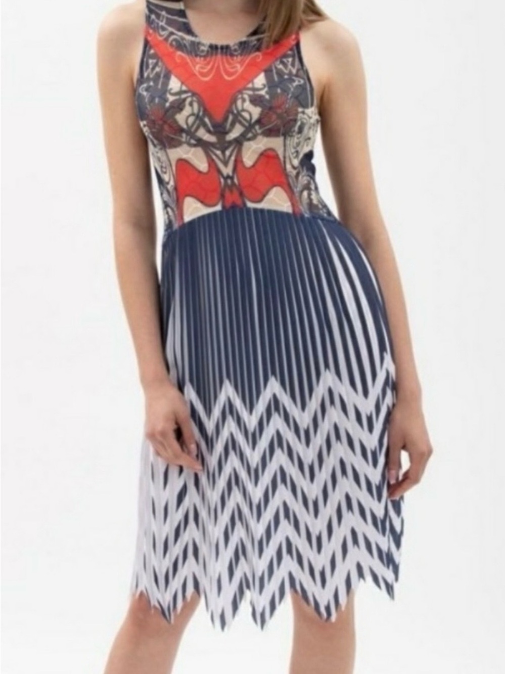 Vivienne Hu VHNY Mesh
Pleated Scoop Neck Dress medium red white blue
